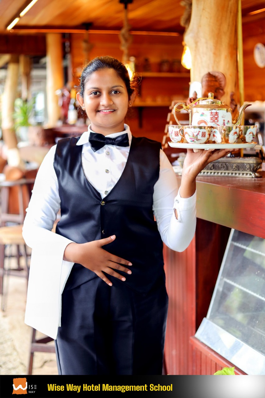 F&B5
